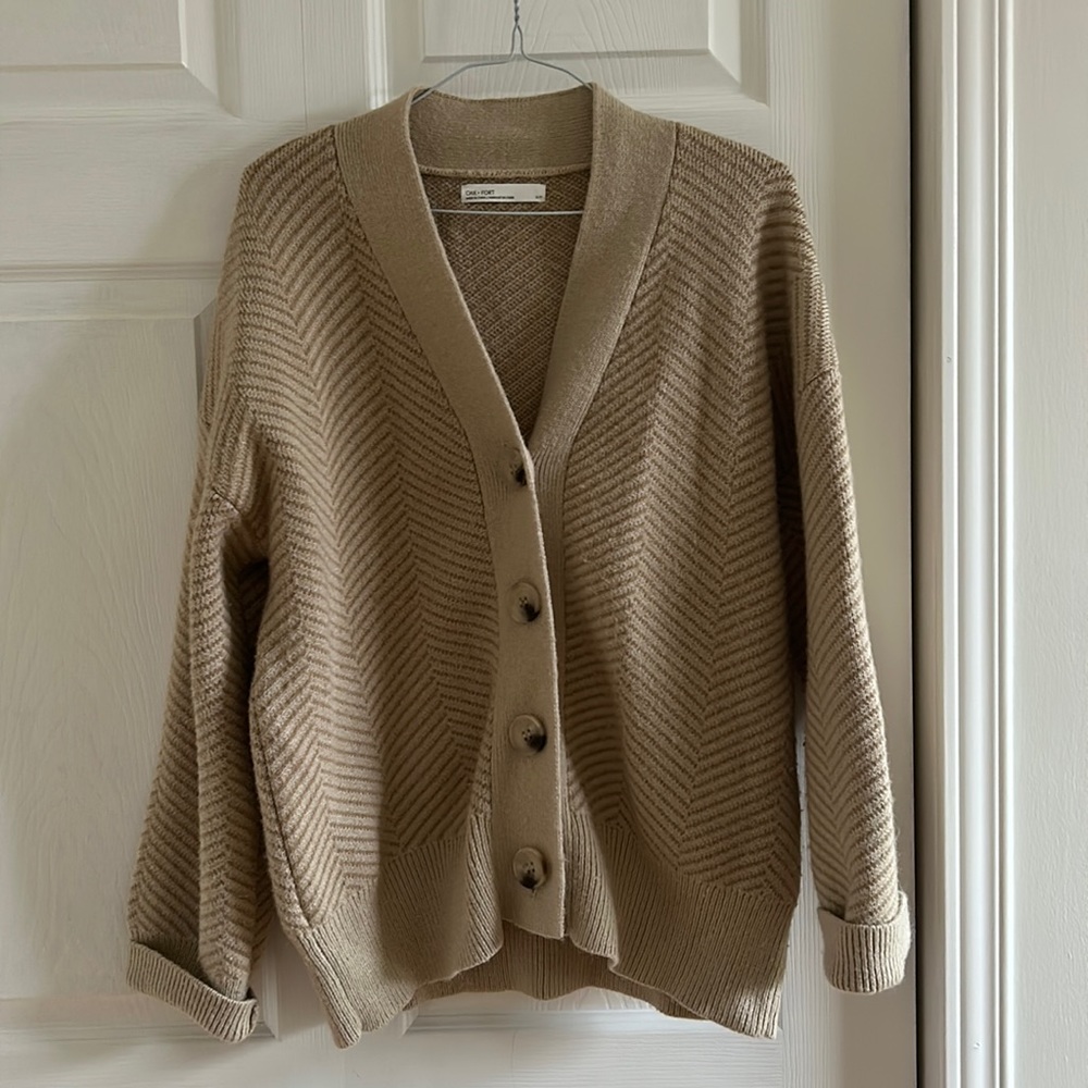 Oak + Fort Cardigan
